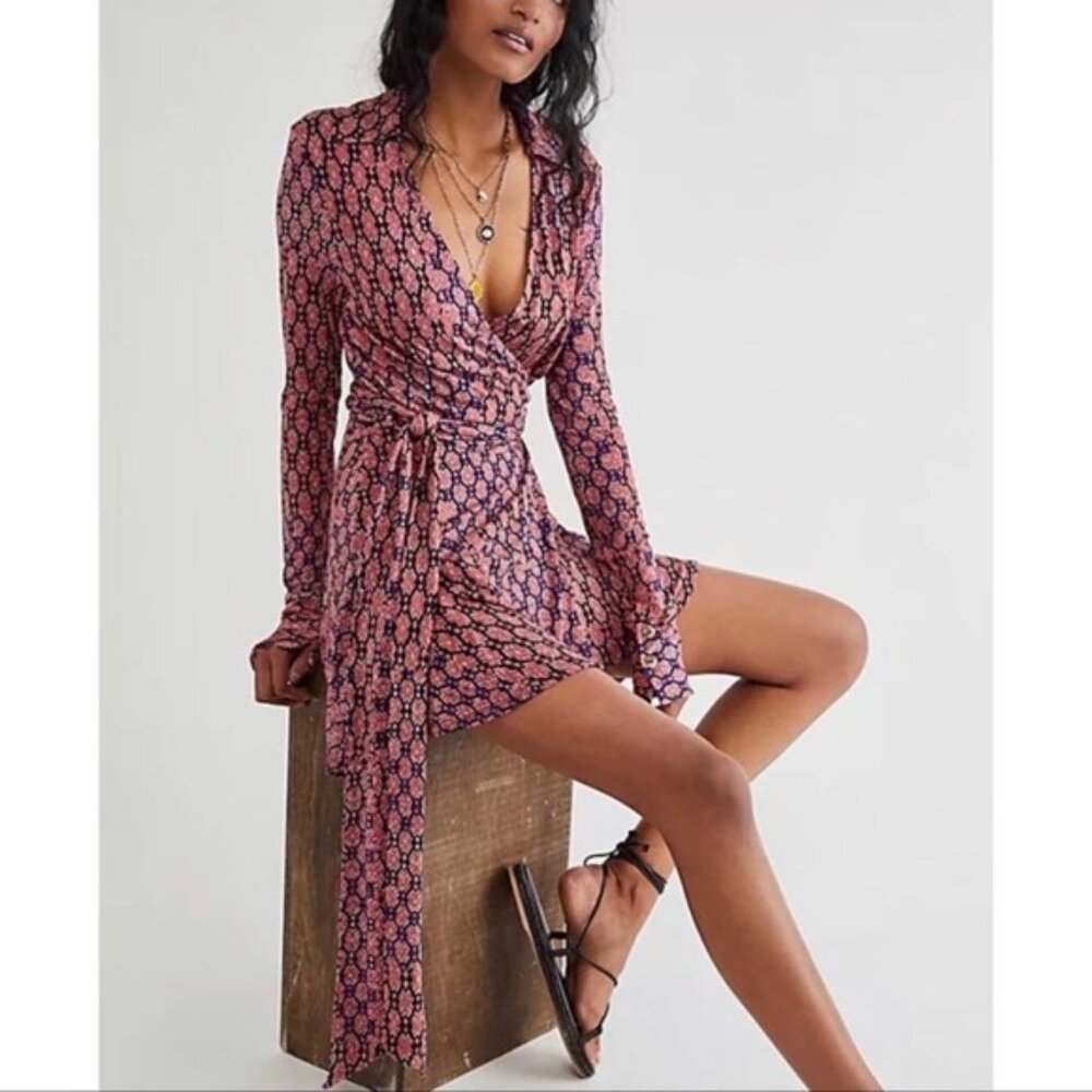 FREE PEOPLE Rhetta wrap mini dress in rusty rose/navy combo - Picture 2 of 8